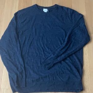 Mens Old Navy sweater excellent used condition size XL